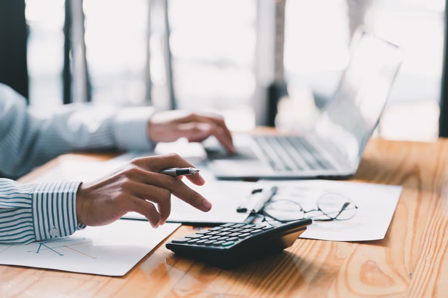 Trabajamos por tus intereses